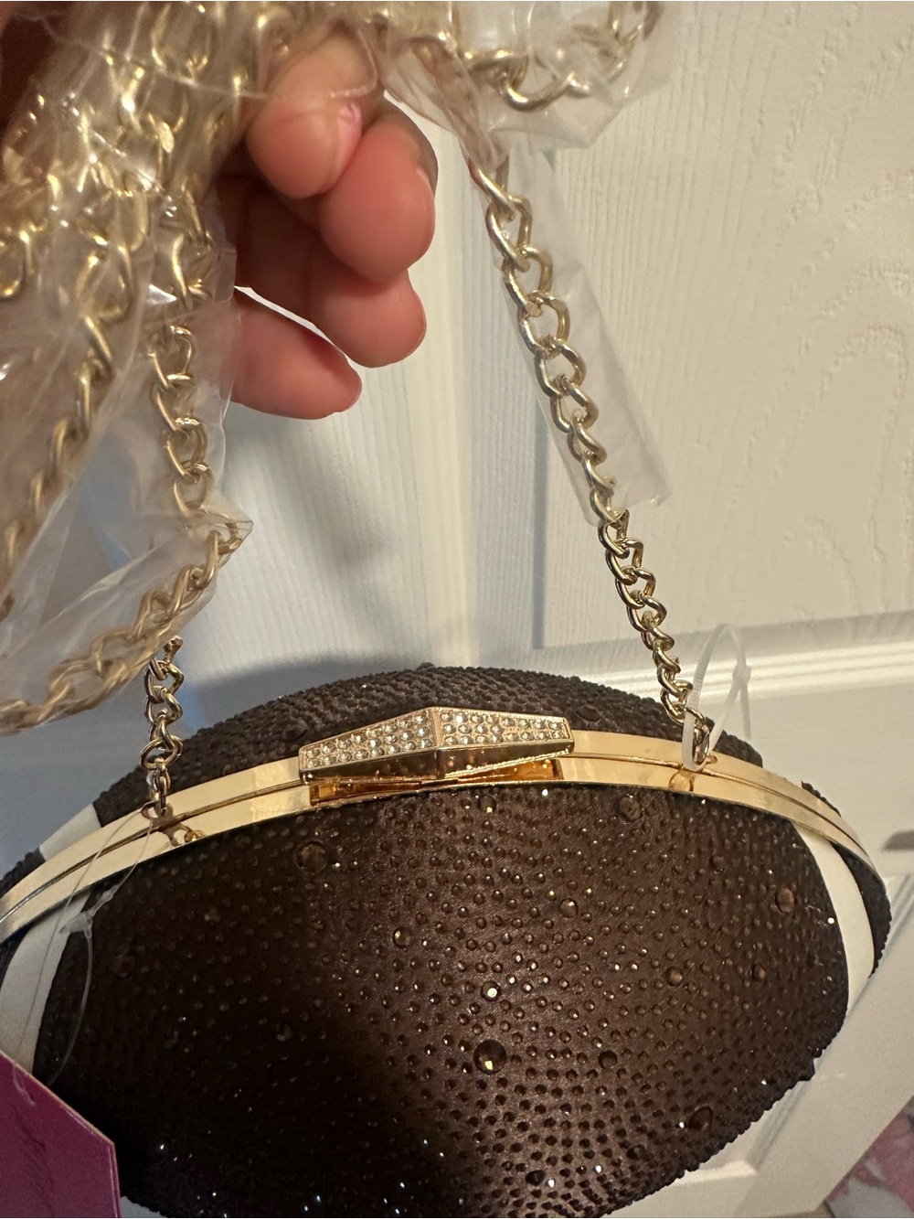 Betsey Johnson Football Shaped Evening Clutch in Dark Brown with Gold Chain new - Picture 4 of 6